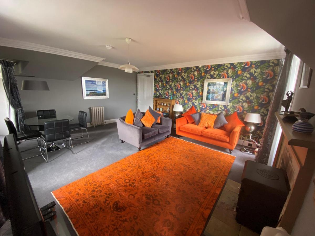 トバモーリ Glengorm Castle Bed & Breakfast エクステリア 写真