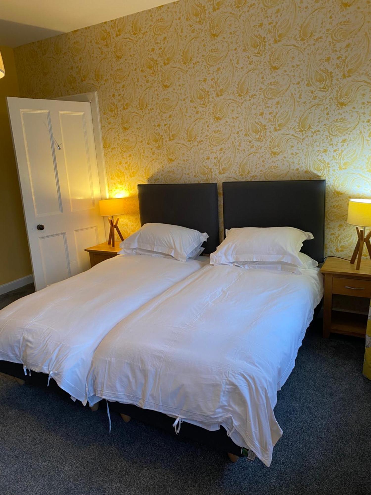 トバモーリ Glengorm Castle Bed & Breakfast エクステリア 写真