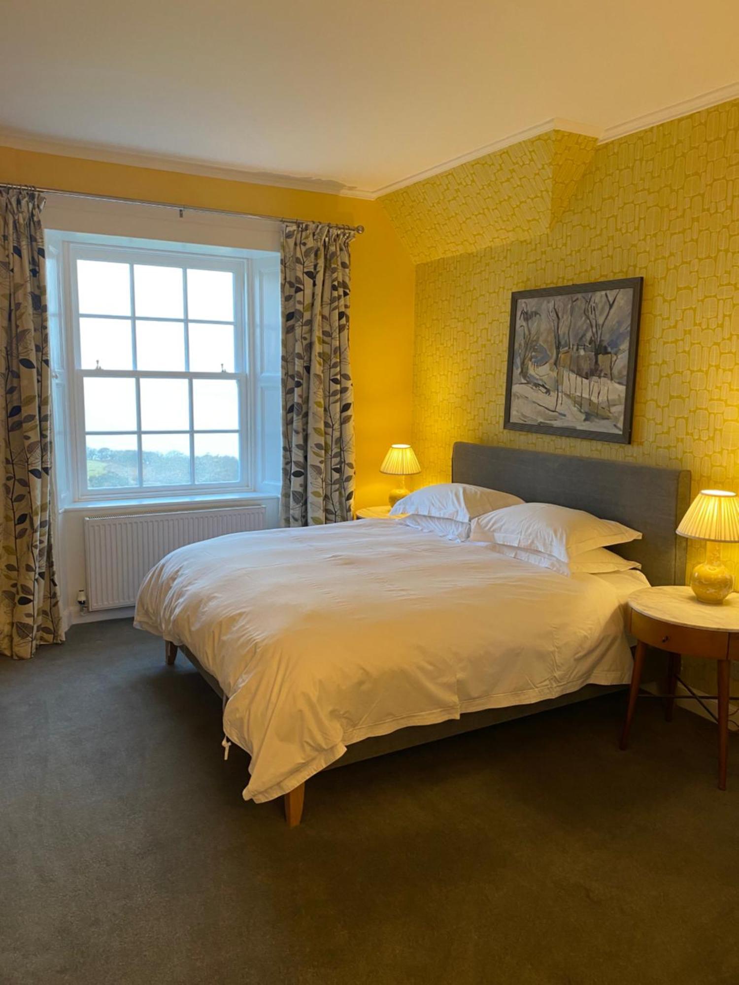 トバモーリ Glengorm Castle Bed & Breakfast エクステリア 写真
