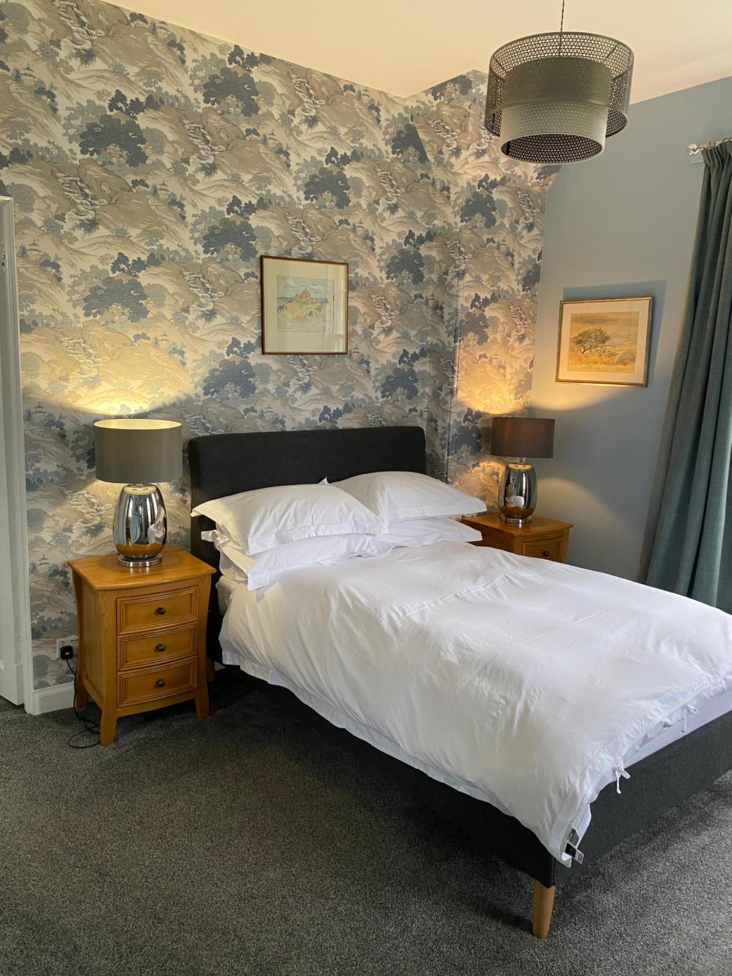 トバモーリ Glengorm Castle Bed & Breakfast エクステリア 写真