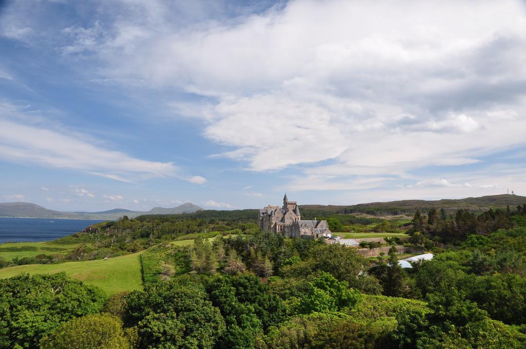 トバモーリ Glengorm Castle Bed & Breakfast エクステリア 写真